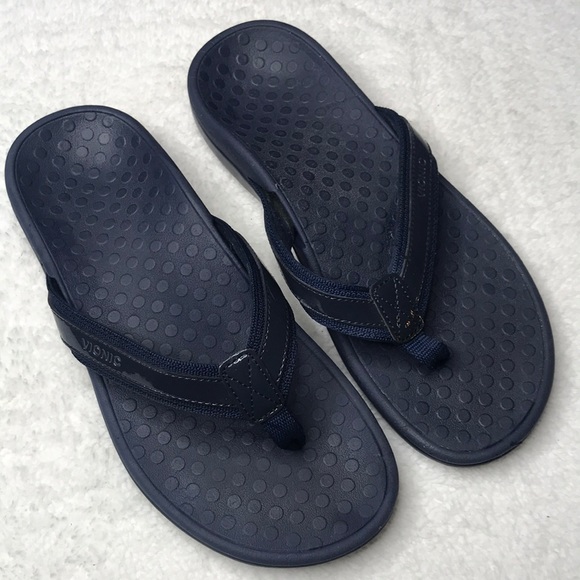 vionic navy flip flops